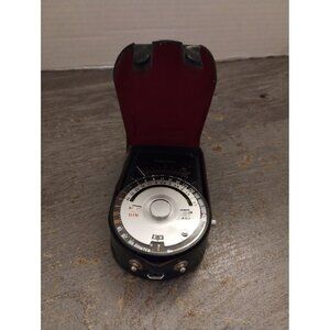 Capital Photographic Light Meter With Leather Case For DIN & ASA Film Settings